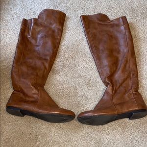 Brown boots